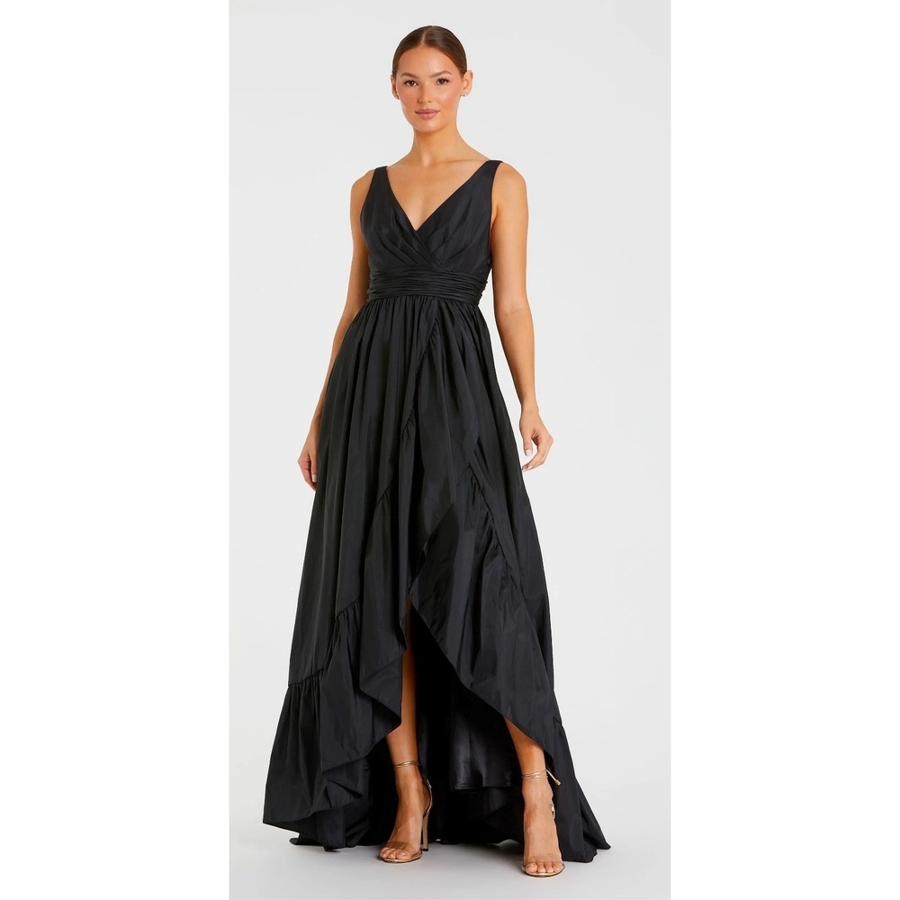 NWT Mac Duggal Black Taffeta Hi-Low Ruffle Gown 67835 Sleeveless V-Neck Dress 12